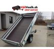 Prívesný vozík-1800x2500-1800kg-brzdený-výklopný-sklápanie ručnou pumpou-pozinkované bočnice- -UNICOL-jednonápravový brzdený prívesný vozík valníkoví-kolesa pod ložnou plochou-odoberateľné bočnice-držiak s oporným kolesom-zakladacie kliny-